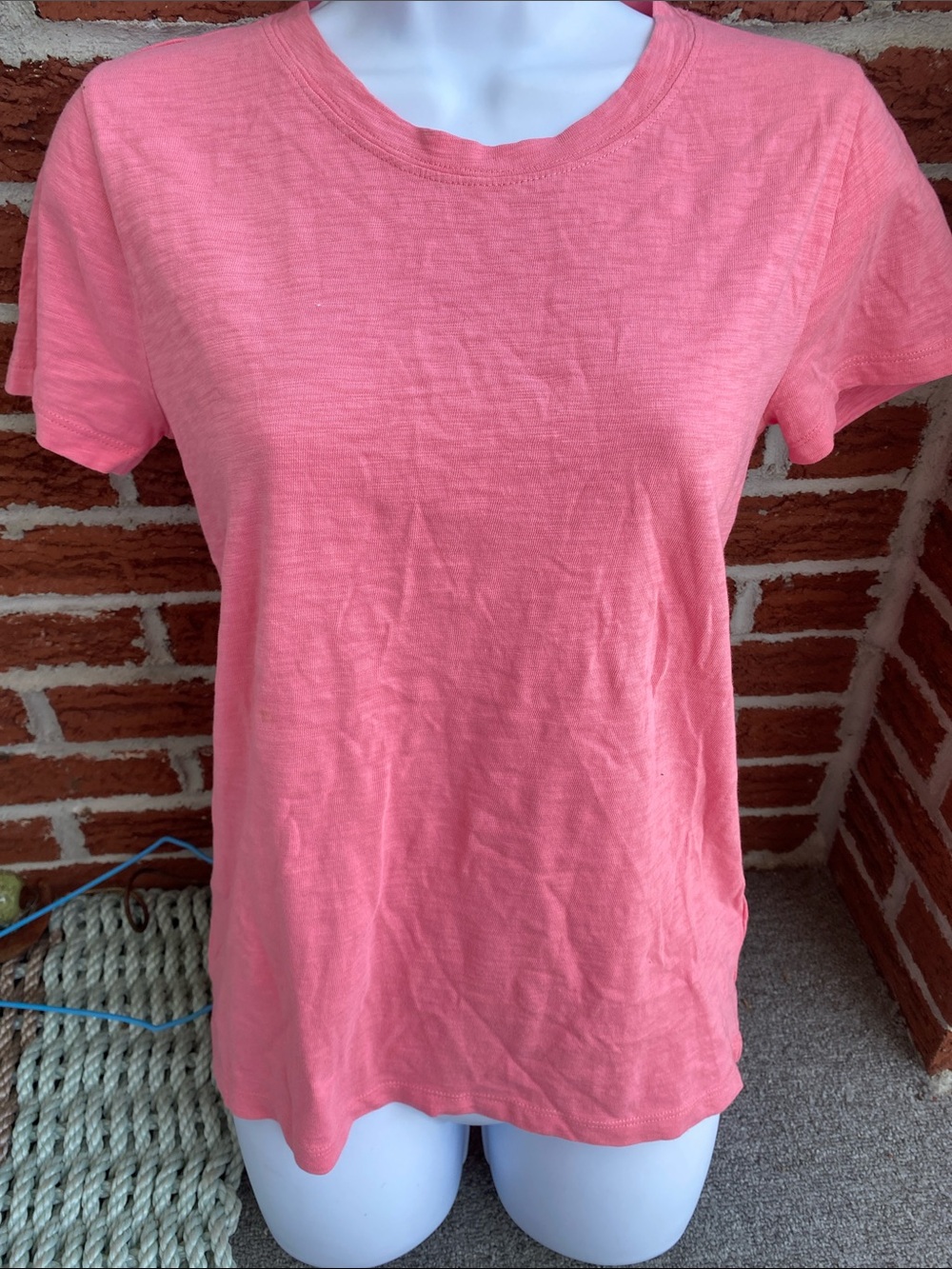 J. Crew Girl Friend Tee Shirt Size S NWt